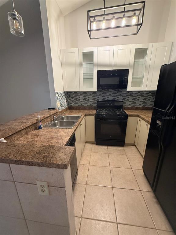 Building Photo - 1009 Westside Dr