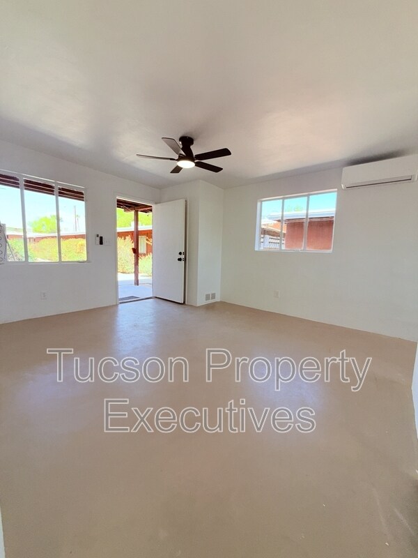 Foto del edificio - 814 N Alvernon Way