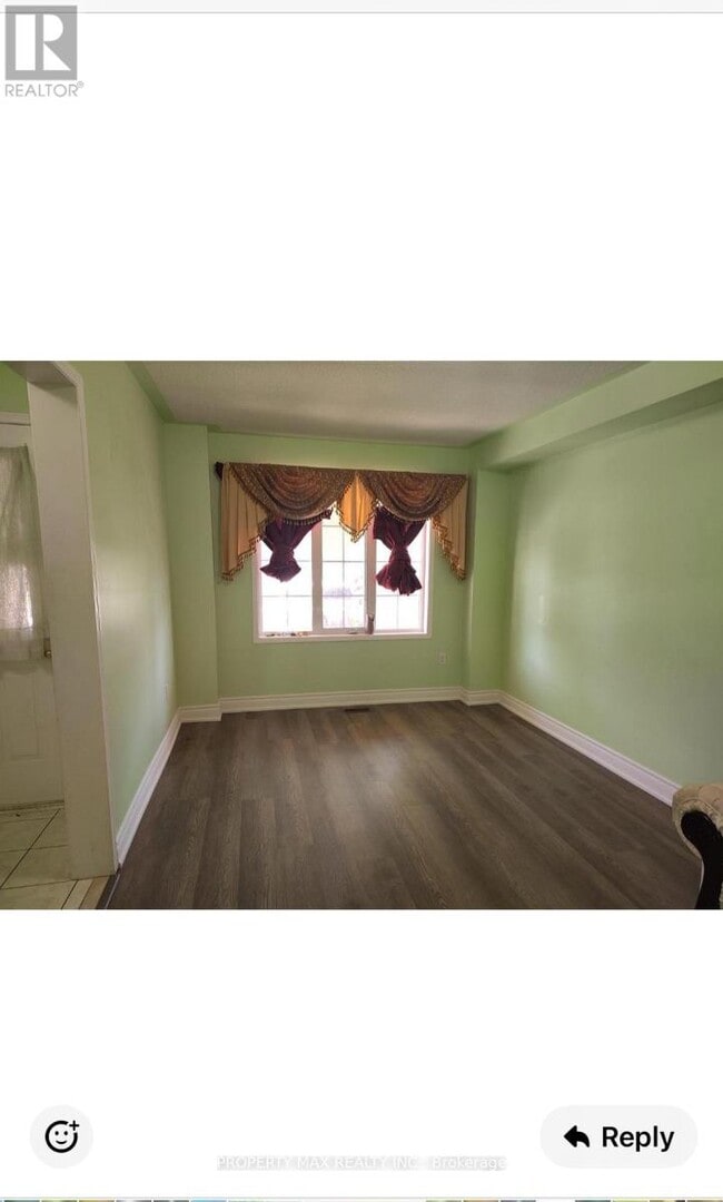 Building Photo - 144 Dells Crescent