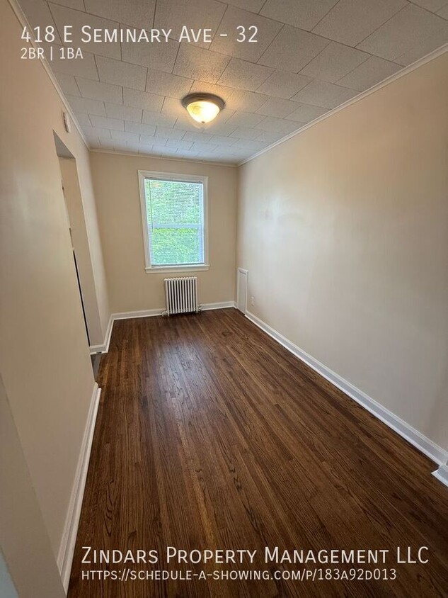 Primary Photo - 418 E Seminary Ave