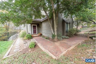 Building Photo - 1670 Royal Oak Ct