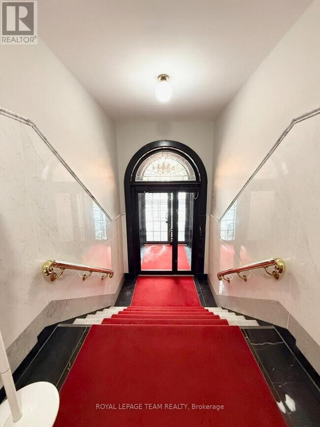 Photo du bâtiment - 407 Elgin St