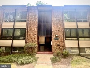 Building Photo - 8433 Greenbelt Rd