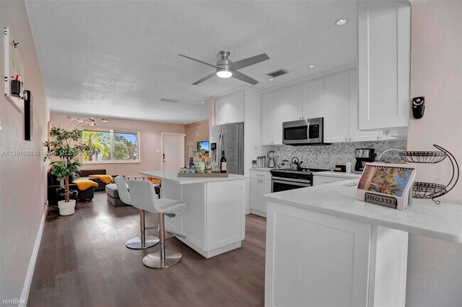 Foto del edificio - 3 br, 2 bath House - 1773 SW 28th Way # 0