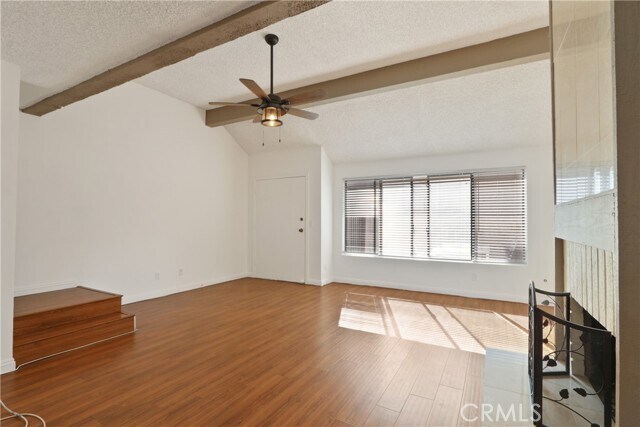 Foto del edificio - 9686 Walker Ct