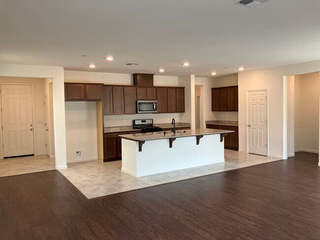 Foto del edificio - Lincoln Lovely