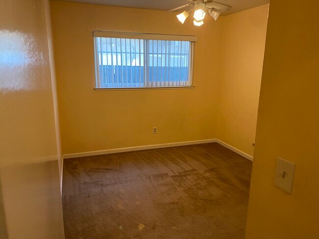Bedroom 2 - 1339 Pomeroy Ave