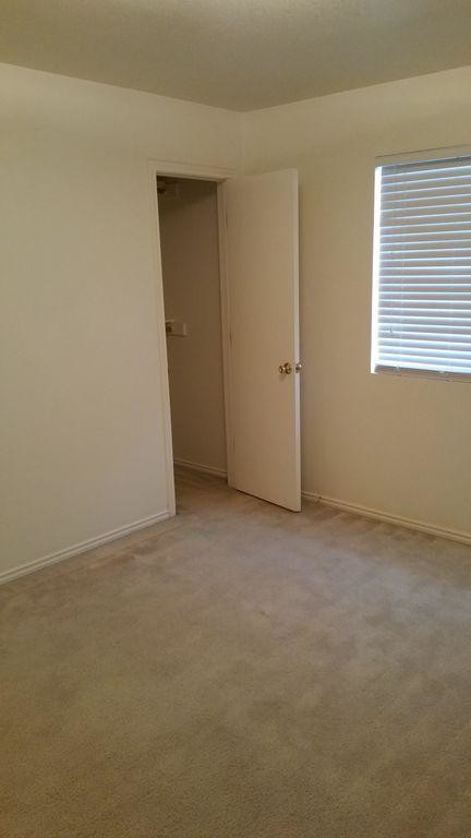 Building Photo - 2708 Vernice Loop