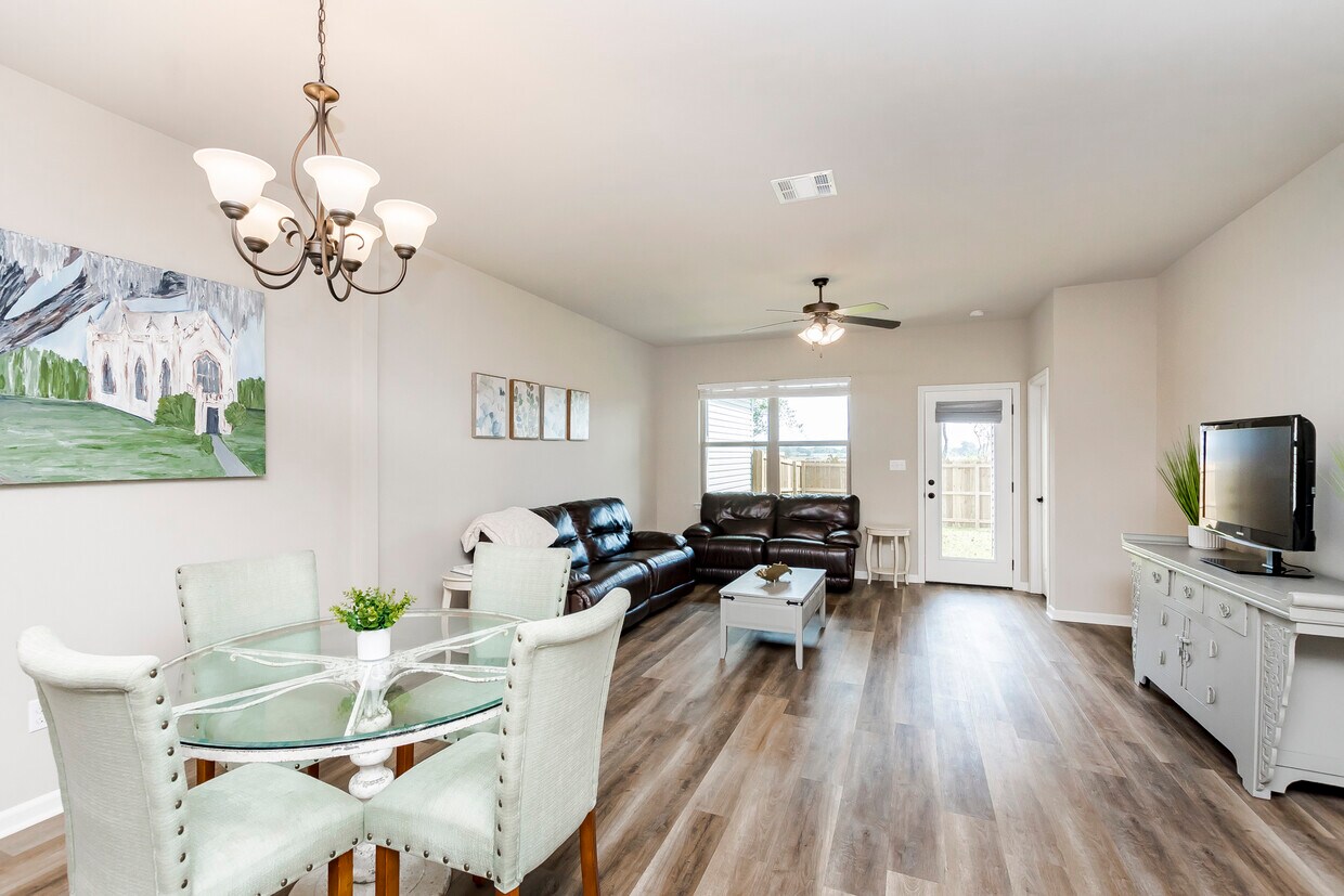 Foto principal - 2800 S Roth Ave