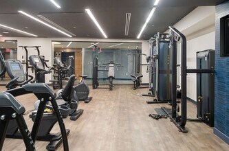 Building Photo - Cortland Columbia Pike