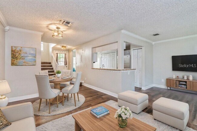 Building Photo - 6000 Scotchwood Glen