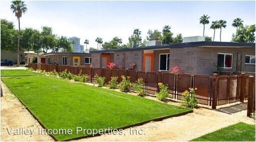 Building Photo - 807 W 3rd St