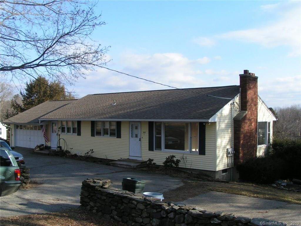 Primary Photo - 128 Litchfield Rd