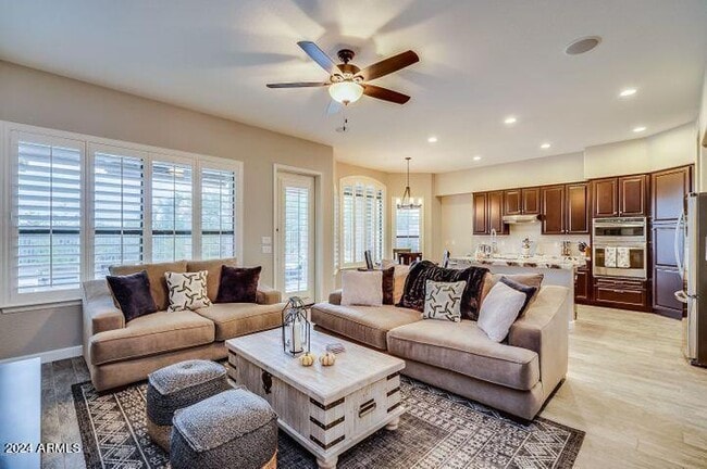 Building Photo - 26626 N 45th Pl