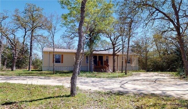 Photo - 5585 Straub Rd Apartment