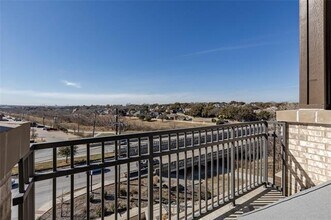 Building Photo - 2700 Old Denton Rd