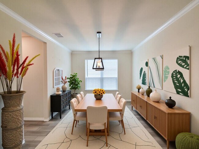 Foto del edificio - This thoughtfully designed home boasts 4 spacious bedrooms (2 down) and 3.5 baths, providing ampl...