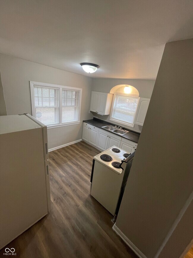 Foto del edificio - 8763 E 46th St