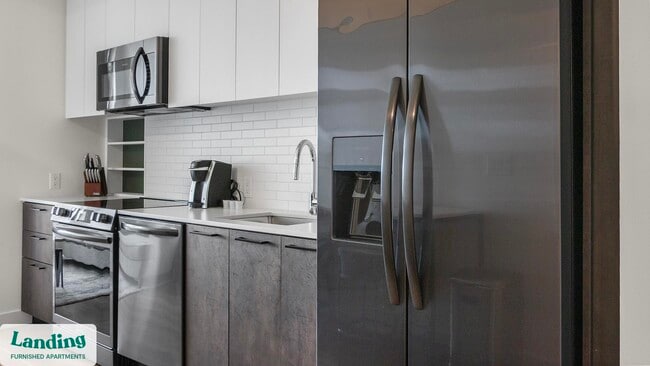 Building Photo - 632 Howard Rd SE