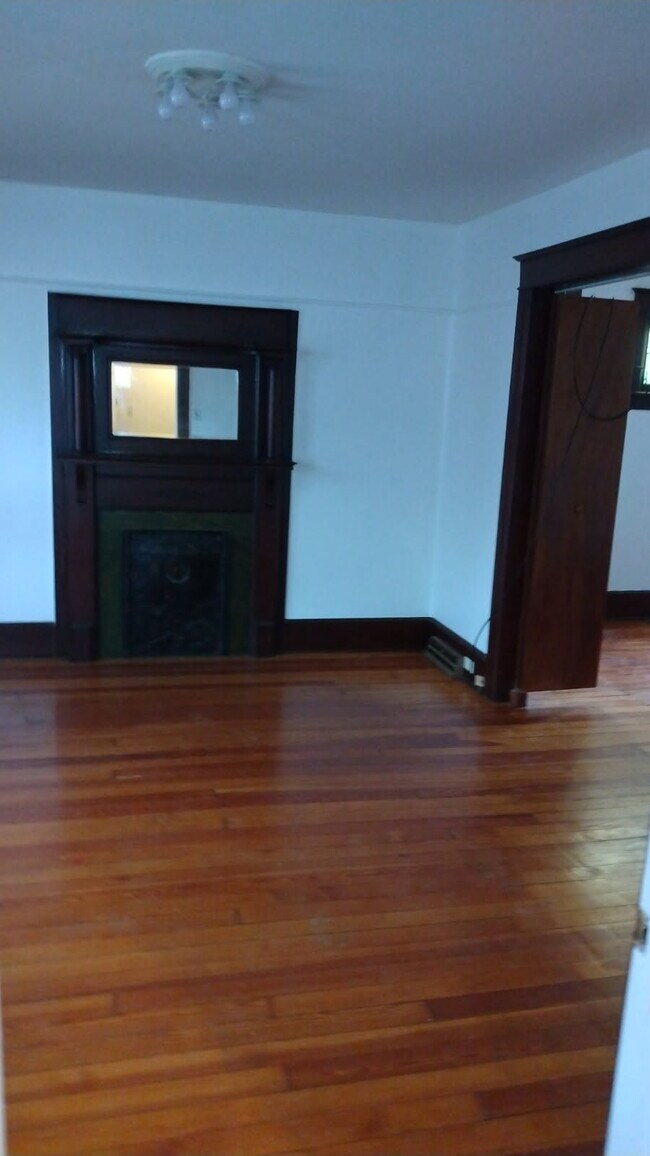 Foto del edificio - 107 South Ave