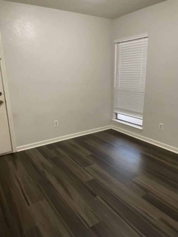 Building Photo - 6710 Pickett Dr