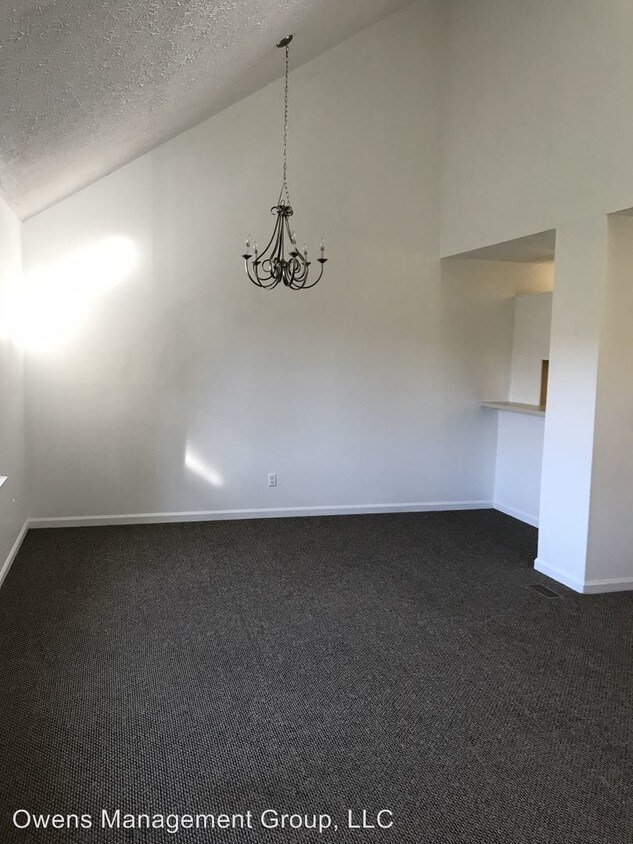 Foto principal - 3851 Trotter Rd
