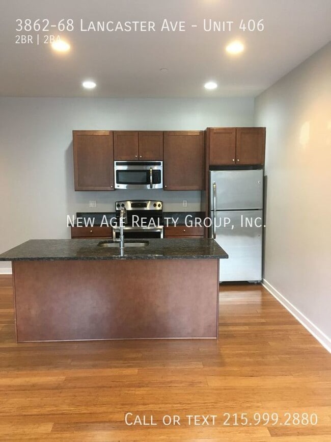 Foto del edificio - 3862-68 Lancaster Ave