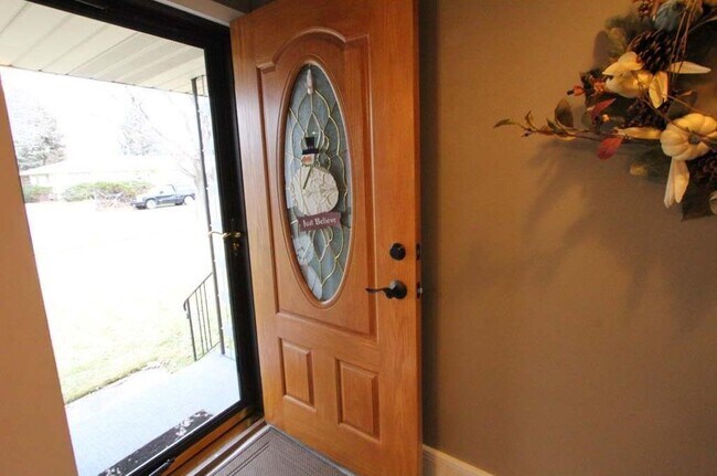 Foto del edificio - 2646 Yellowstone Ave