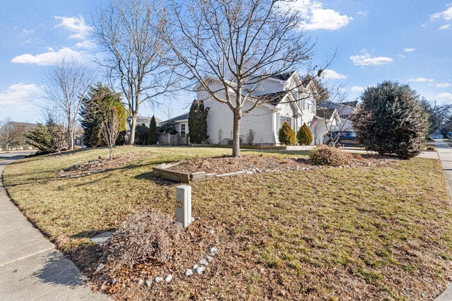 Foto del edificio - 101 Stoneham Dr