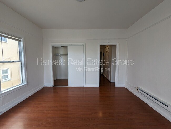 Photo - 1532 8th Ave Apartment