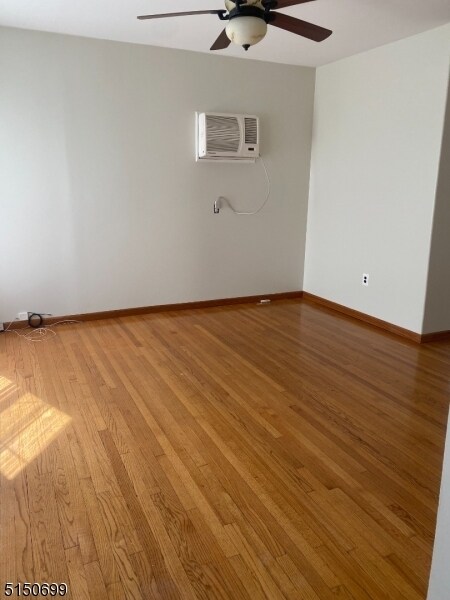 Building Photo - 346 Paxton St
