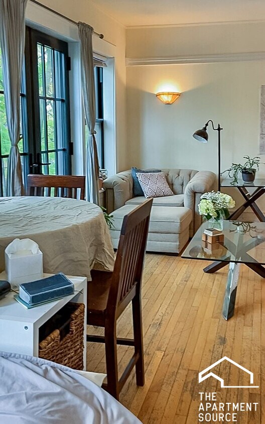 Foto principal - 630 W Arlington Pl