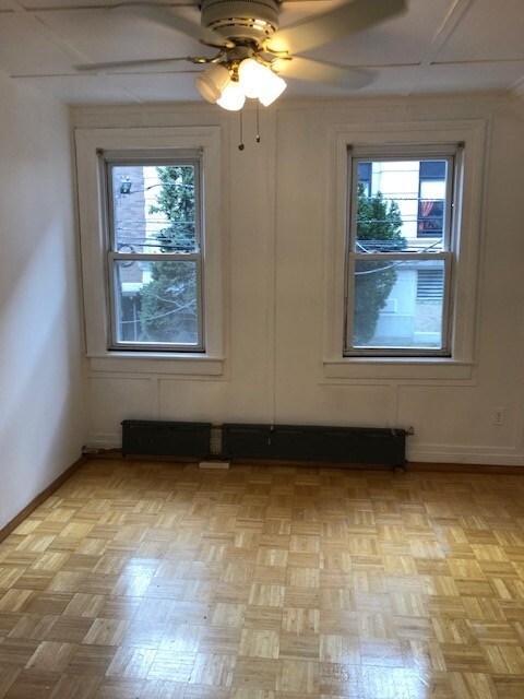 Building Photo - 130 39th St