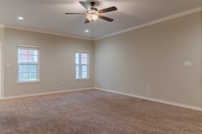 Foto del edificio - 2202 Woodgrove Lane