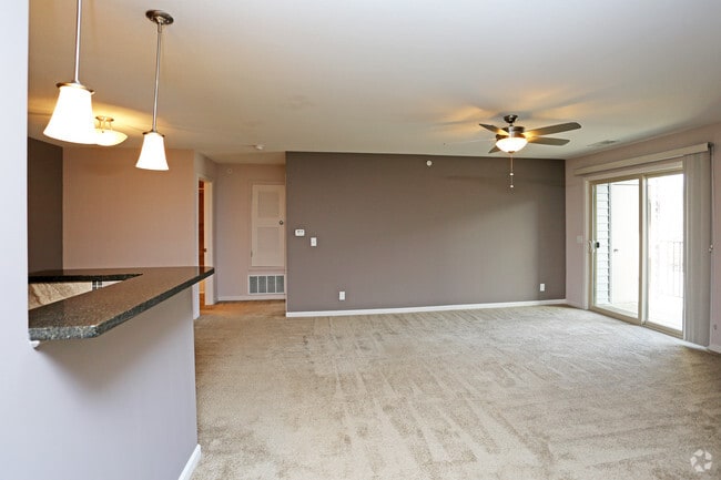 Living Room - Foxboro Apartments