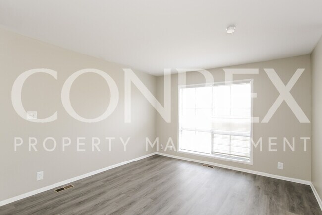 Foto del edificio - 8706 E 91st St