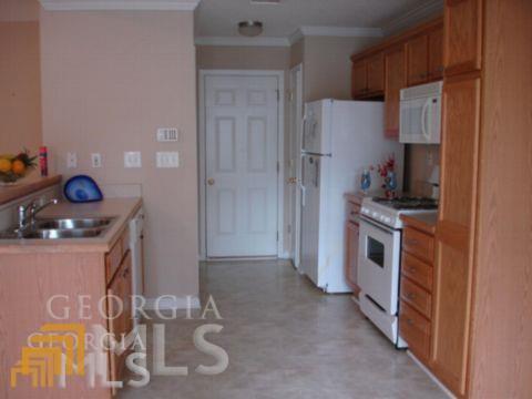 Foto del edificio - 2 Mill Ridge Pl