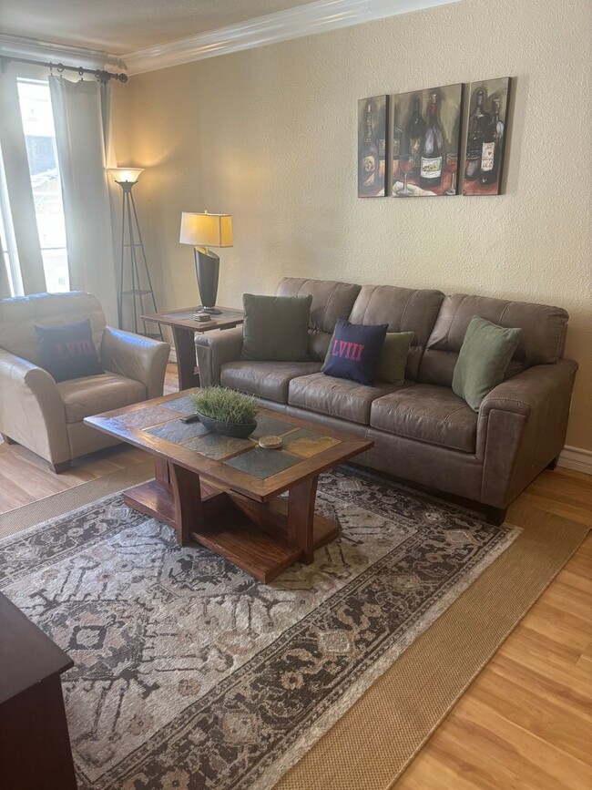 Foto del edificio - Meridian Luxury 2 Bed | 2 Bath Condo-Fully...