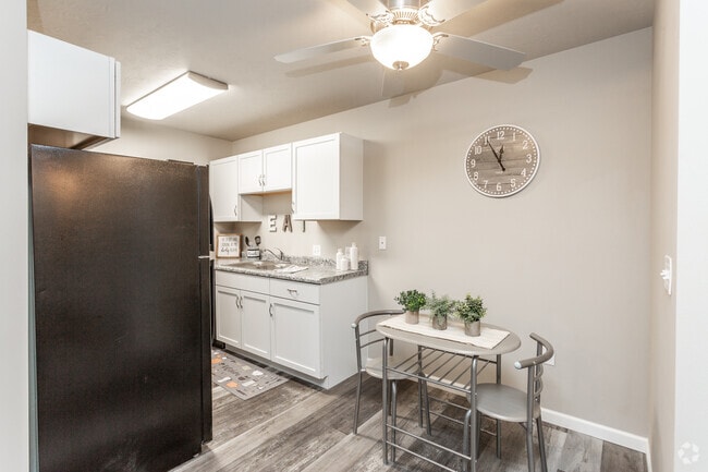 Interior Photo - Completely Renovated from head to toe 1 an...