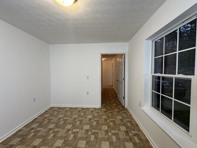 Foto del edificio - 600 Indian Trail