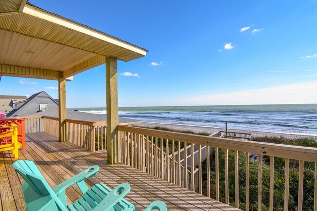 Building Photo - Oceanfront- Pet Friendly- Fully Furnished-...