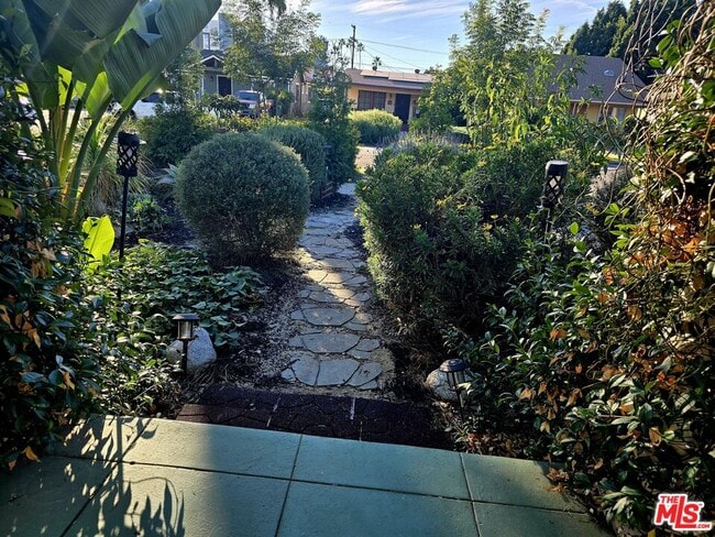 Building Photo - 4166 S Harvard Blvd