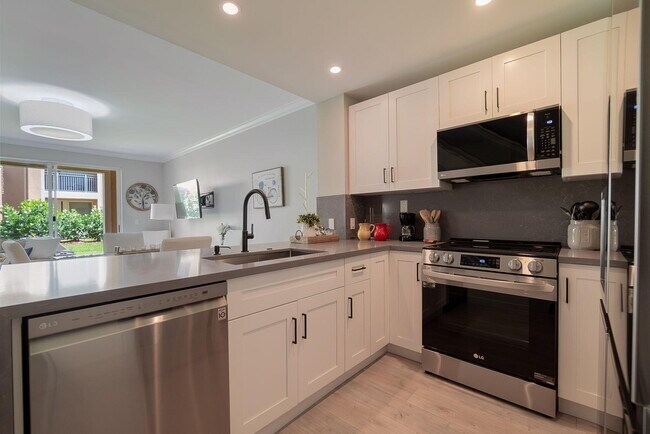 Foto del edificio - 11789 St Andrews Place