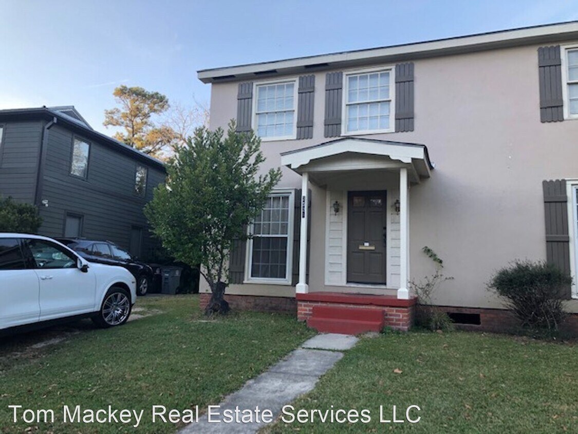 Primary Photo - 2 br, 1 bath House - 2521 Olive St.