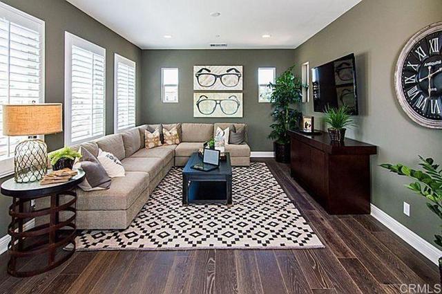 Foto del edificio - 743 Blossom Rd