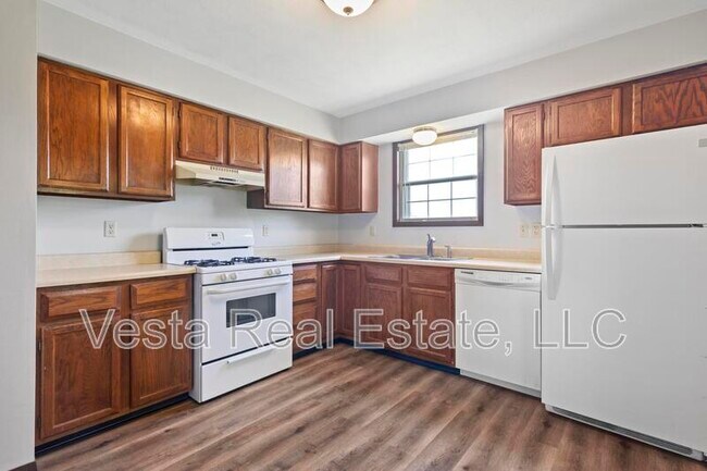Foto del edificio - 412 N. Highland