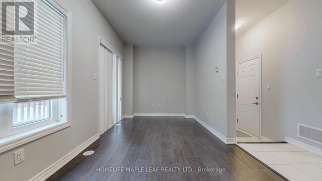 Building Photo - 26 Borers Creek Cir