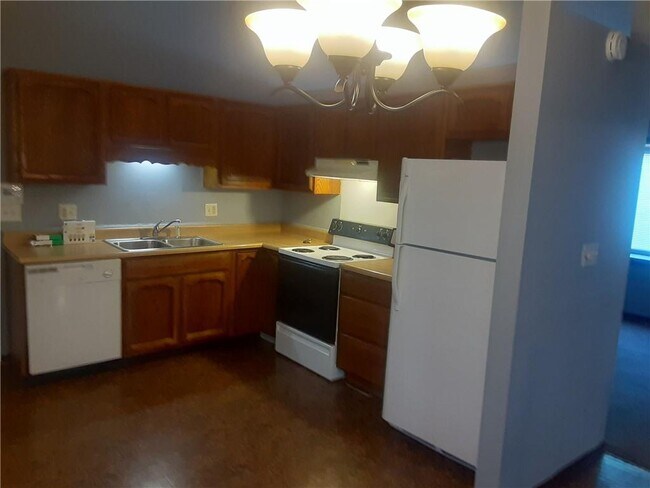 Building Photo - 3257 Eastbrooke Ct