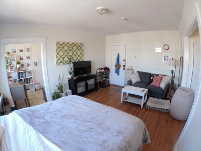 Foto del edificio - 1615 Commonwealth Ave