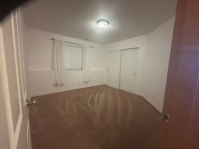 Photo - 511 Queen Ave NE House